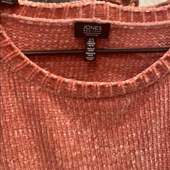 Pink sweater by Jones New York - Picture 3 of 3